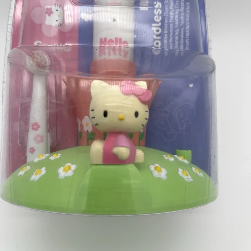 Hello Kitty Rechargeable Electric tooth brush Sanrio Vintage 2004 SEALED RARE